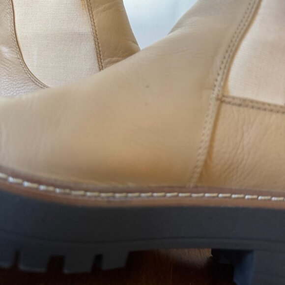 Sam Edelman Laguna Chelsea Boot Tan - Picture 4 of 14